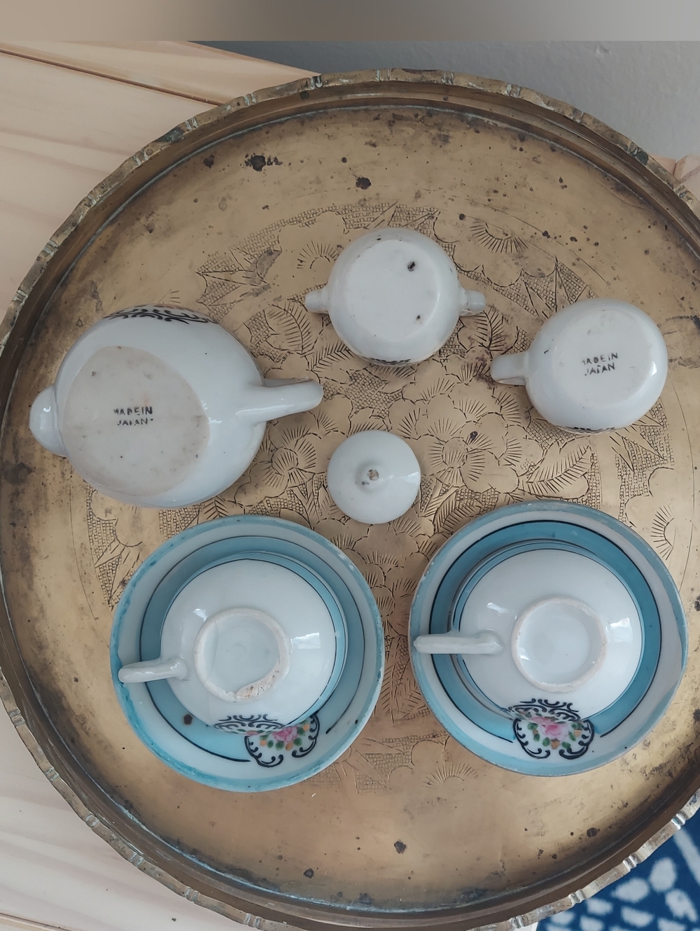 Children's Tea Set - Picture 5 of 7